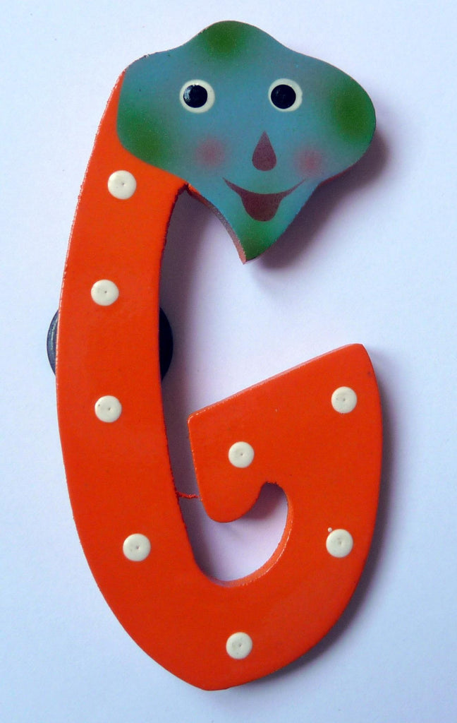 Magnet aimant en bois peint lettre de l'alphabet déco chambre enfant