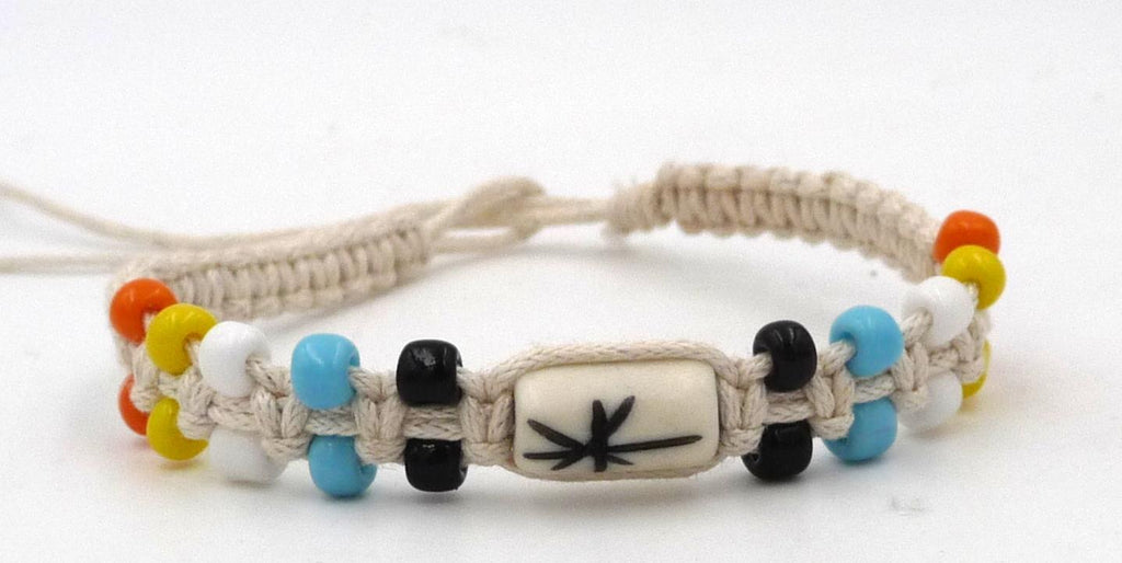  BRACELET EN COTON CIRÉ ET PERLES