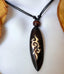 Collier pendentif ethnique tribal en bois et argent