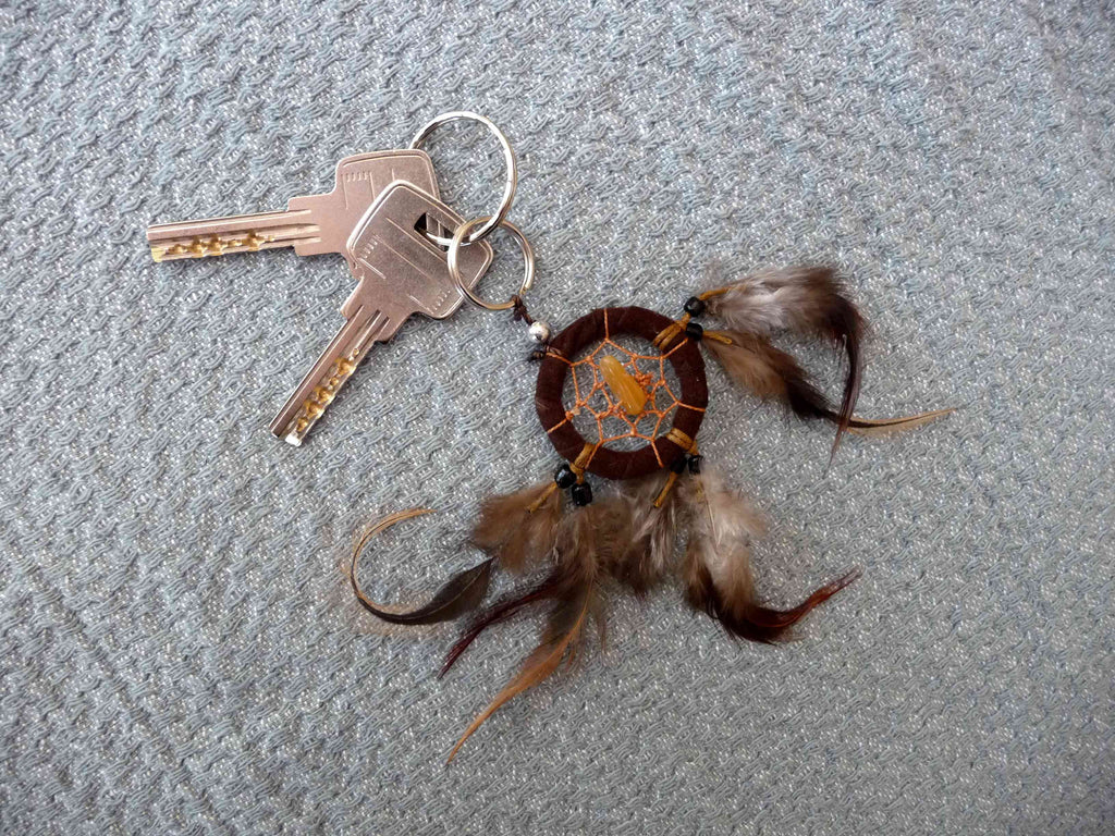 Porte-clé attrape-rêves en cuir et pierre véritable