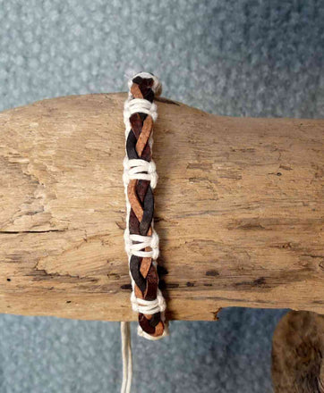 Bracelet réglable pour ado ou homme en cuir tressé Marron et Noir et coton Blanc