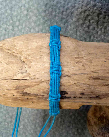 Bracelet Brésilien amitié bleu turquoise 100 % coton