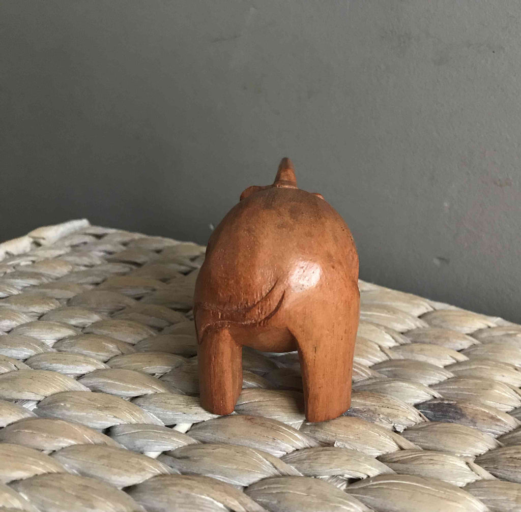 Elephant Africain en bois sculpté