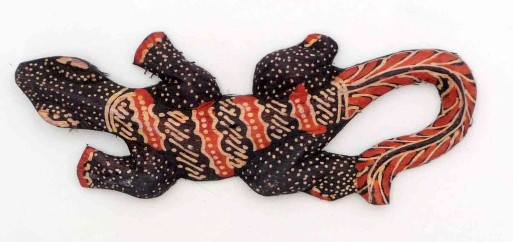 Gecko margouillat salamandre lézard en bois et batik art Java Bleu