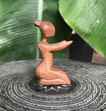 Statuette maternité fécondité en boi mère et enfant