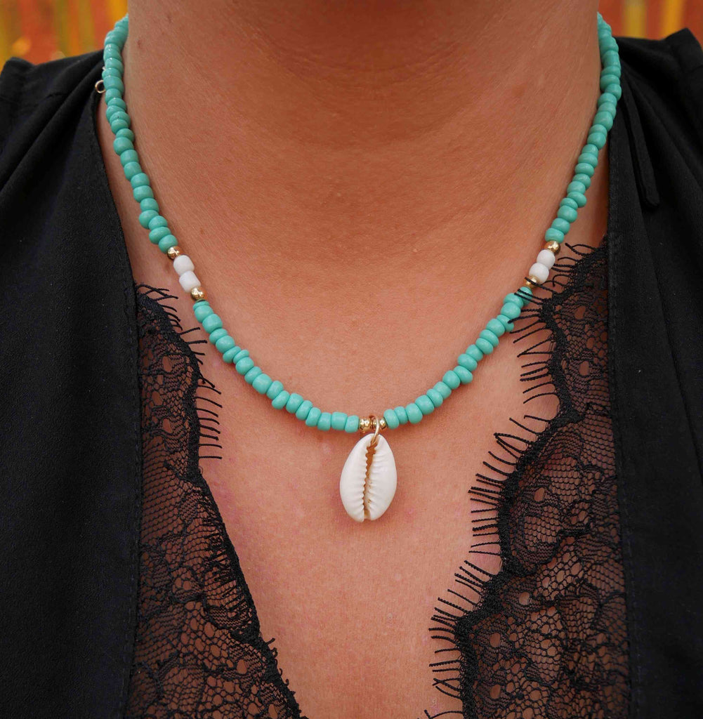 Collier coquillages cauris naturels - Tendance et élégant