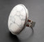 Bague réglable Pierre ovale en Howlite Blanche du Brésil