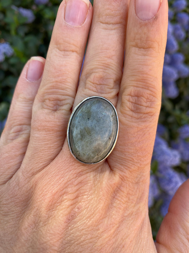 Bague réglable Pierre ovale en Labradorite du Canada