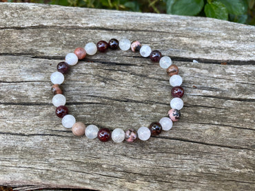Bracelet Triple protection Grenat, Rhodonite et Pierre de Lune 6 mm- Energie et vitalité