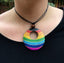 Collier en bois de sono peint multicolore rainbow