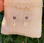 Boucles d'oreilles pendantes en Rhodonite et coquillage Cauri