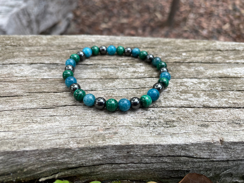 Bracelet de lithotherapie en Malachite Hematite et Apatite 6mm Ethnikdeco