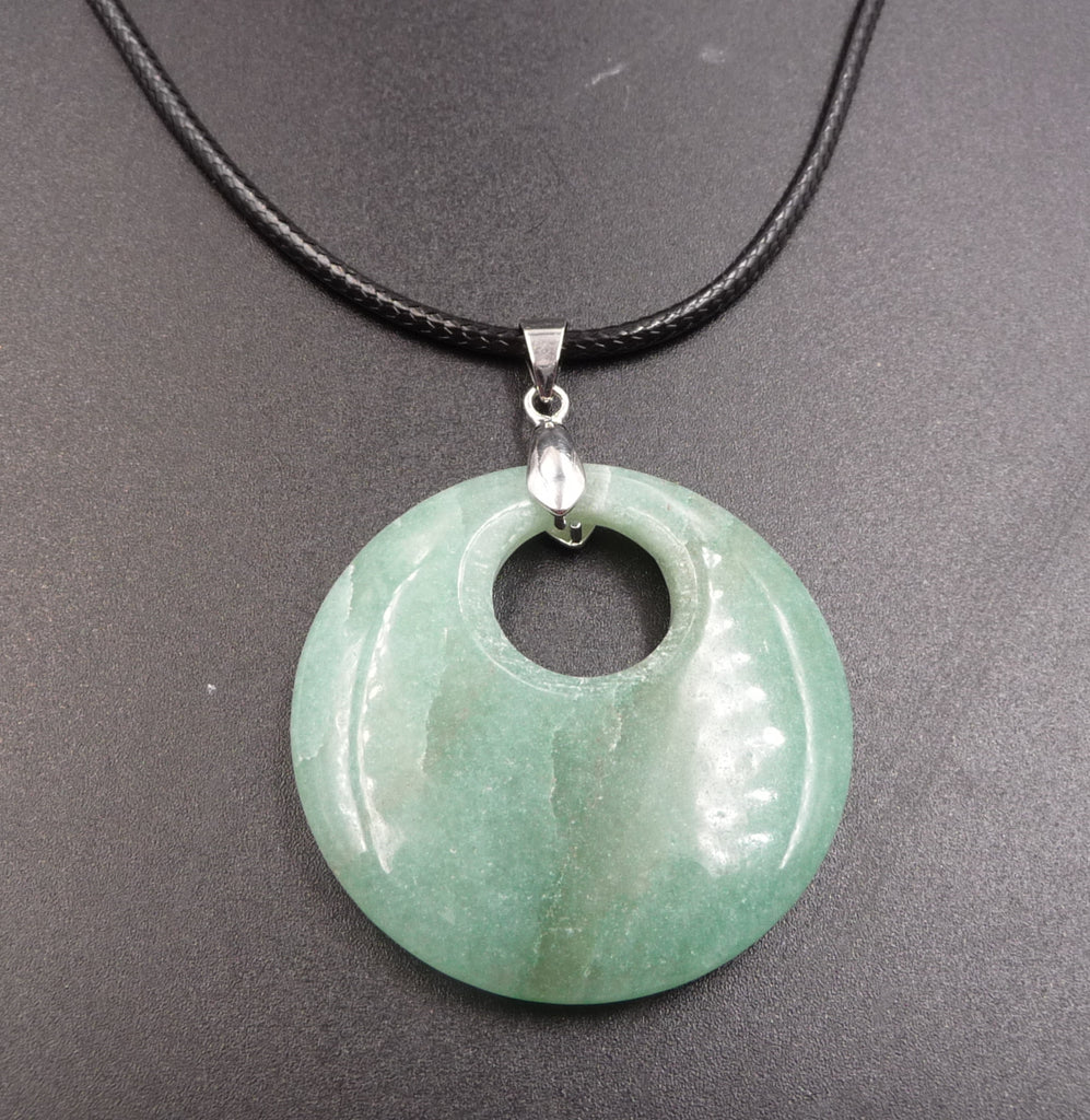 Collier pendentif donut pi-chinois en Aventurine du Brésil