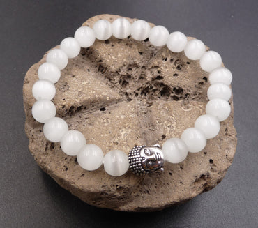 Bracelet en Pierre de Lune et breloque bouddha argentée - Pierre de la féminité 8 mm