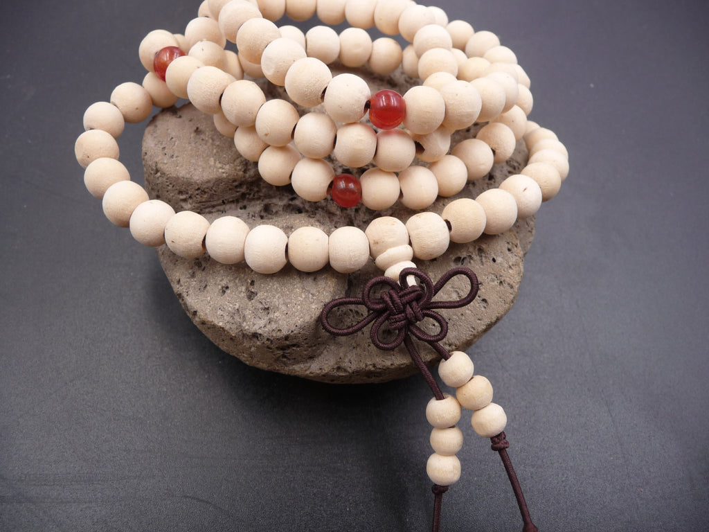 Bracelet ou Collier Tibétain Mala en perles de bois de santal beige - 6 mm