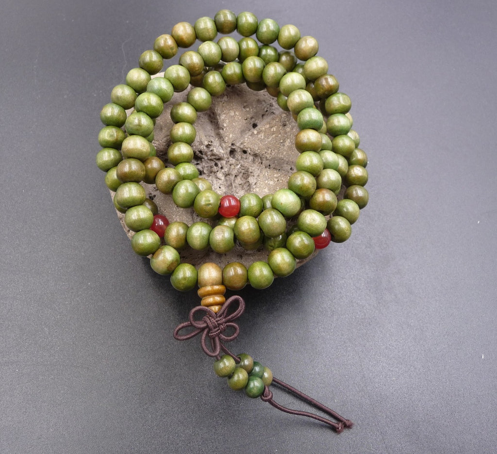 Bracelet ou collier Tibétain Mala en perles de bois de santal vert - 8 mm