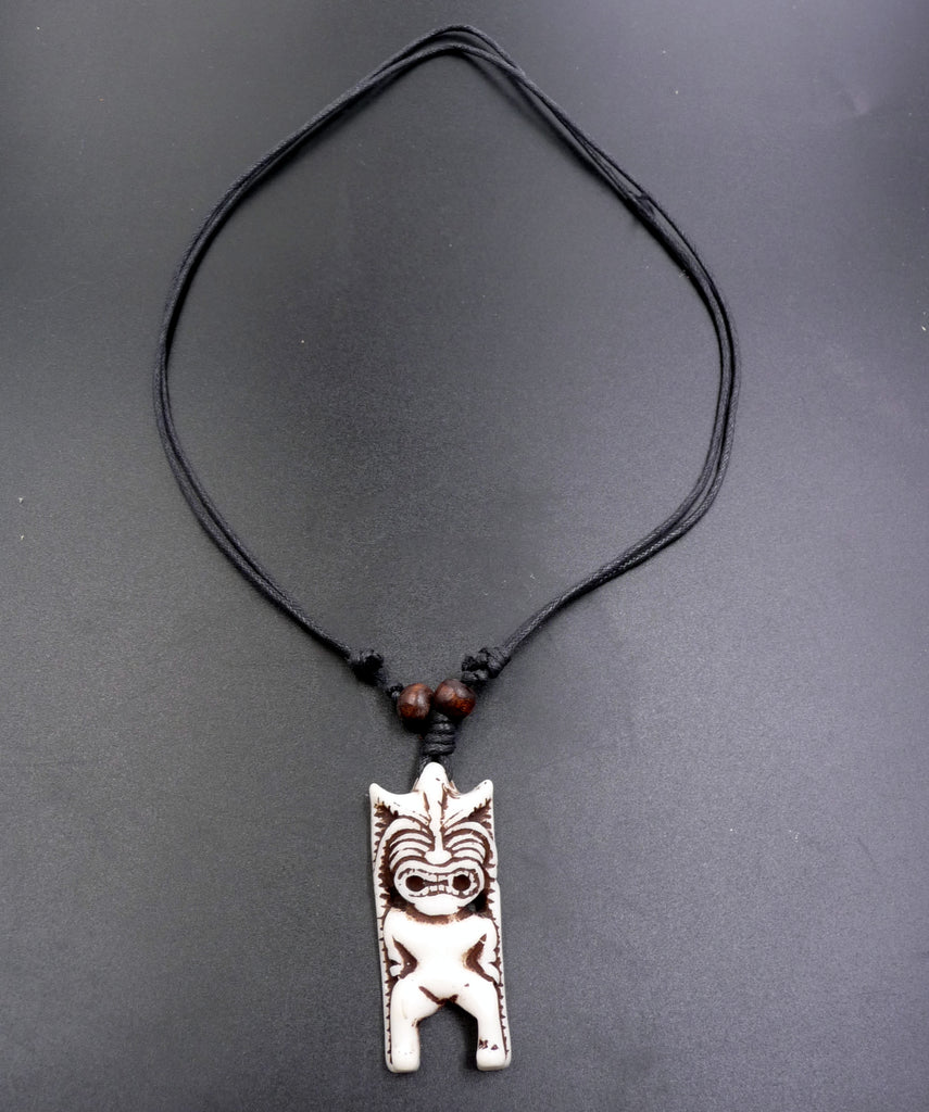 Collier mixte homme / femme avec pendentif Tiki - bijou polynésien