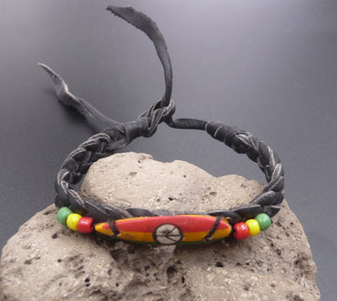Bracelet rasta Peace and Love en bois de cocotier et cuir