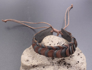 Bracelet réglable pour ado ou homme en cuir marron et noir