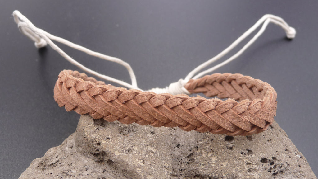 Bracelet en cuir tressé pour homme