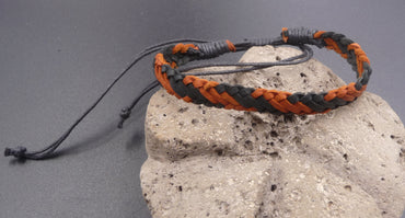 Bracelet réglable pour homme ou ado en cuir tressé marron et noir
