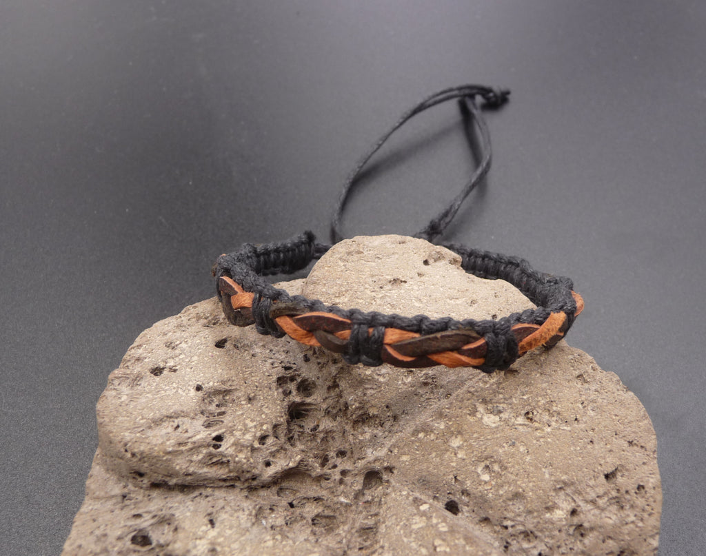 Bracelet réglable ado ou homme en cuir tressé N2