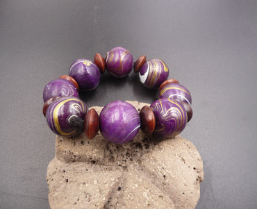 Bracelet en bois de manguier violet