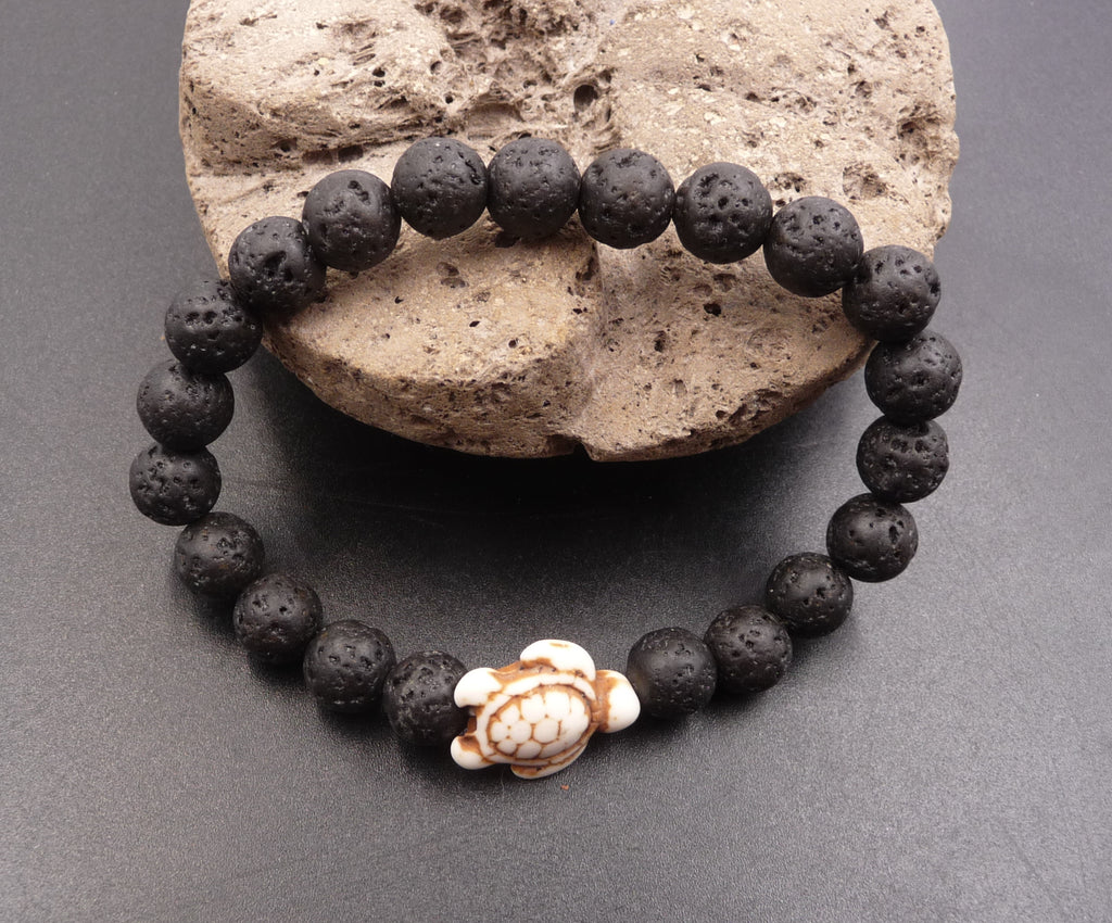 Bracelet en pierre de lave véritable 8 mm + 1 tortue de mer Howlite beige