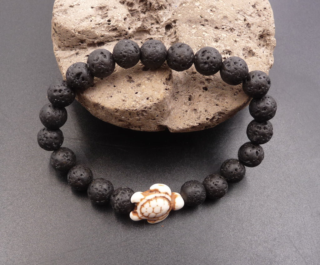 Bracelet en pierre de lave véritable 8 mm + 1 tortue de mer Howlite beige