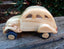 Voiture miniature en bois 2CV Citroën Artisanat de Madagascar