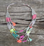 Collier multirangs bohème boho gipsy avec pompons et perles