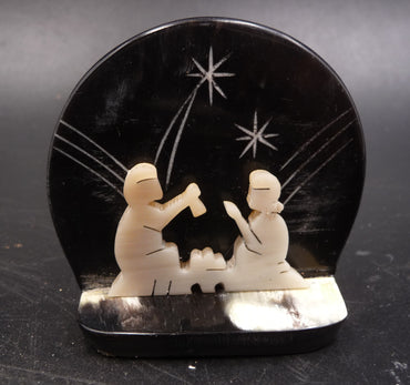 Crèche de Noël en corne de zébu Madagascar Antsirabé