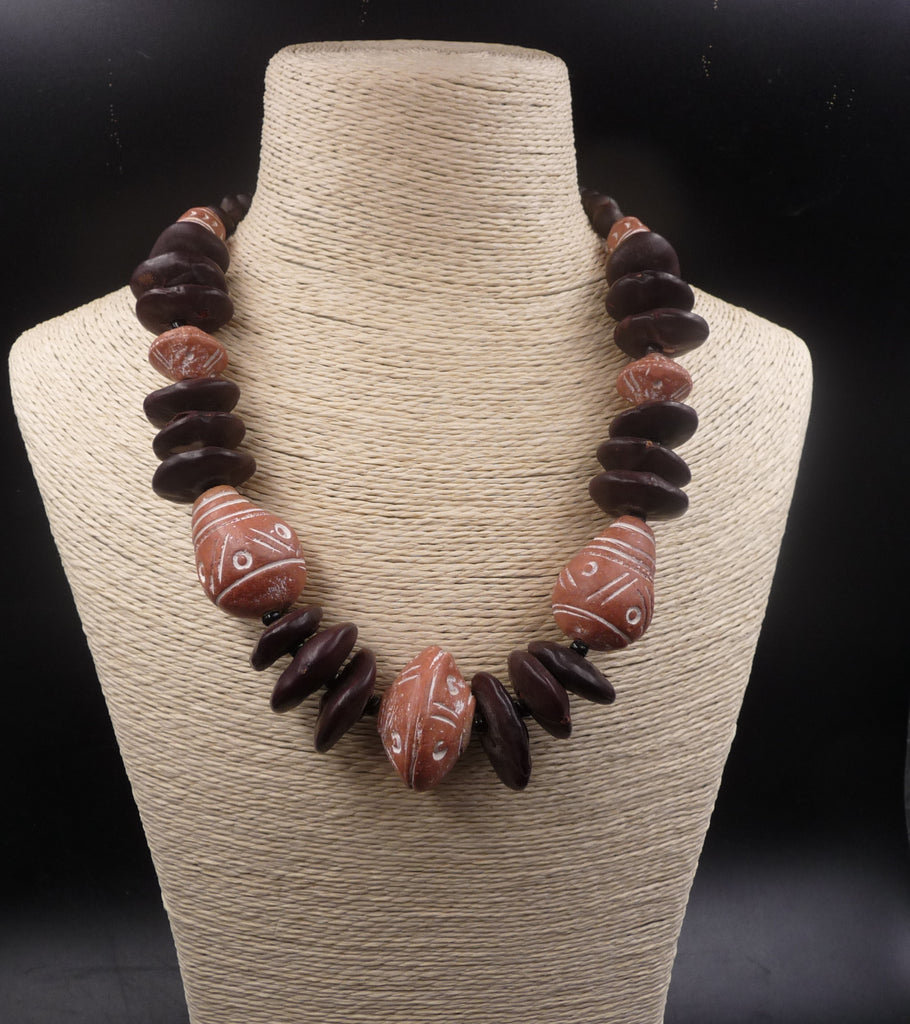 Collier ethnique Africain graines et perles en terre cuite - Bijou d'Afrique
