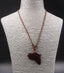 Collier ethnique avec pendentif en bois de cocotier forme carte de l'Afrique