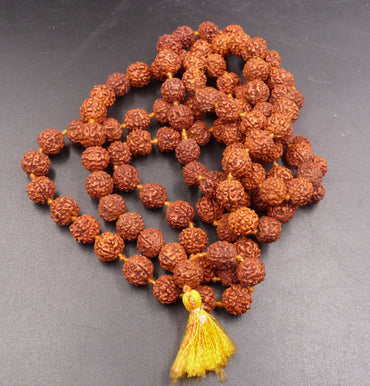 Véritable Mala en graines de Rudraksha du Népal