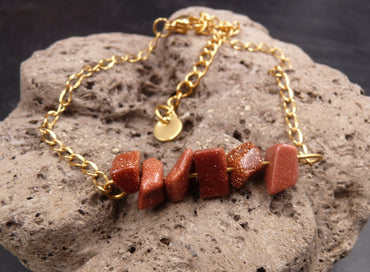 Bracelet doré en Pierre du Soleil