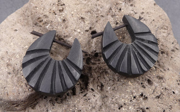 Boucles d'oreilles créoles piercing en bois d'ébène