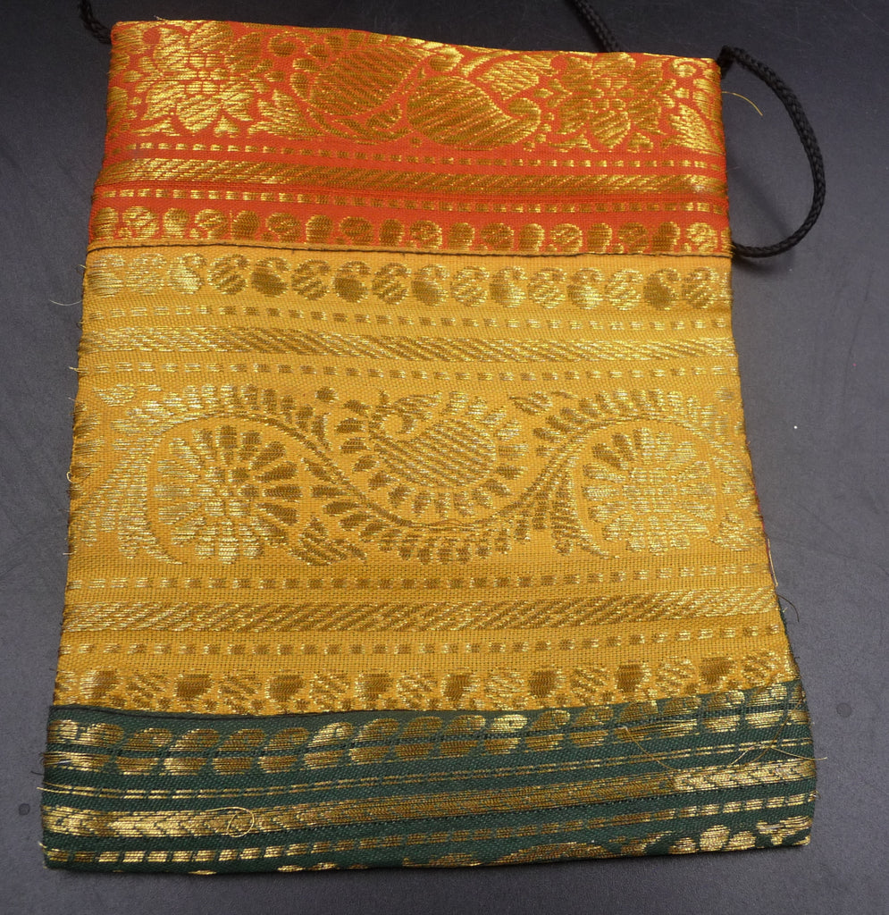 Sac passeport ethnique en bandoulière motif éléphants artisanat Inde