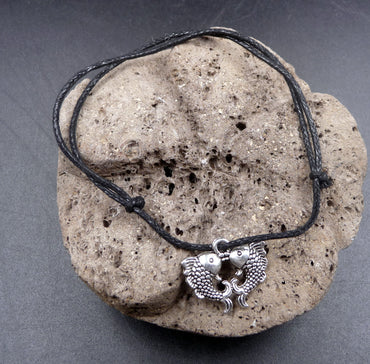 Bracelet réglable mixte avec breloque poissons