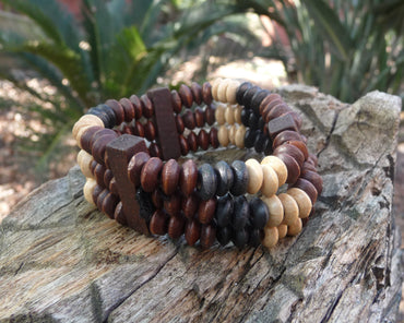 Bracelet mixte triple rang de perles en bois marron, noir et beige