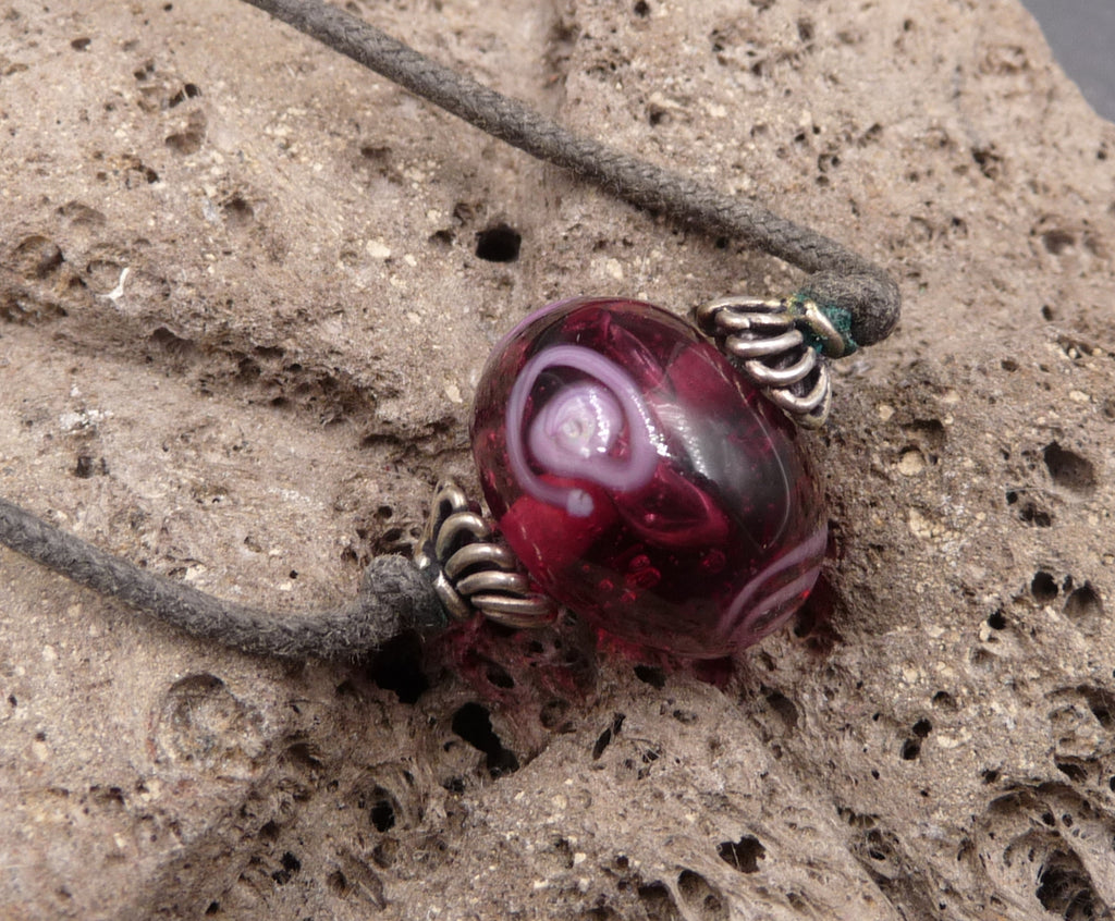 Collier Emilie en verre de Murano mauve et rouge