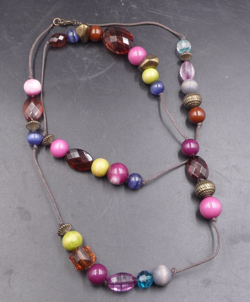 Collier sautoir Vintage en bois et perles de verre