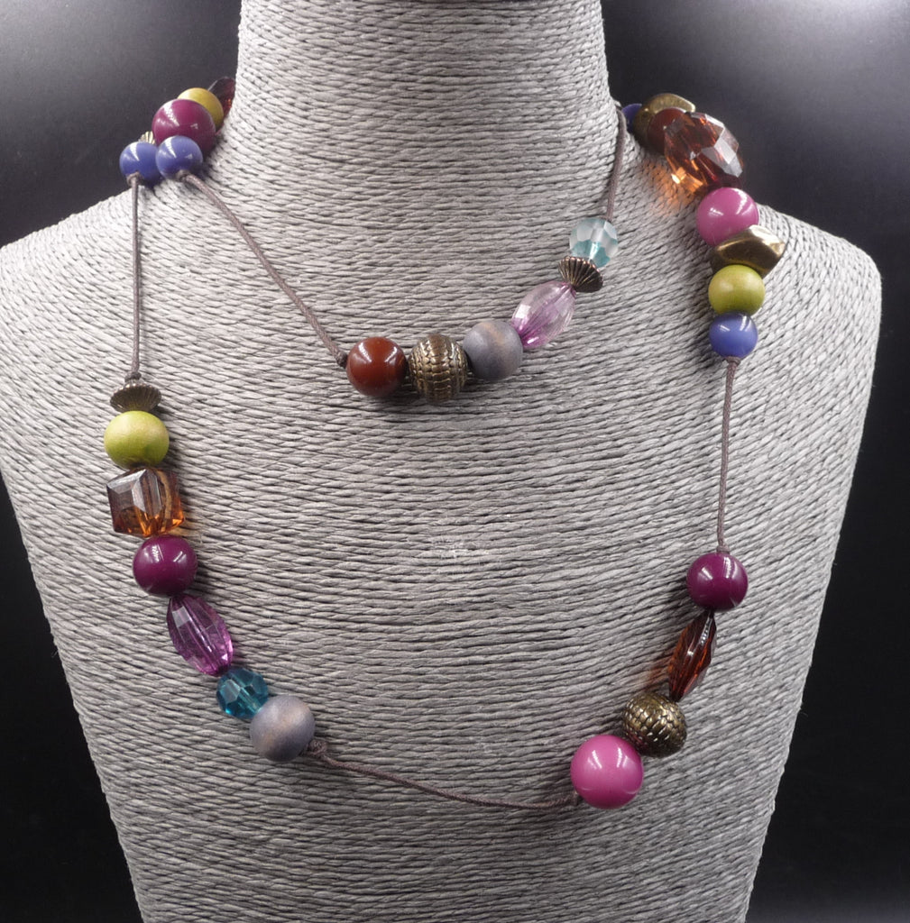 Collier sautoir Vintage en bois et perles de verre