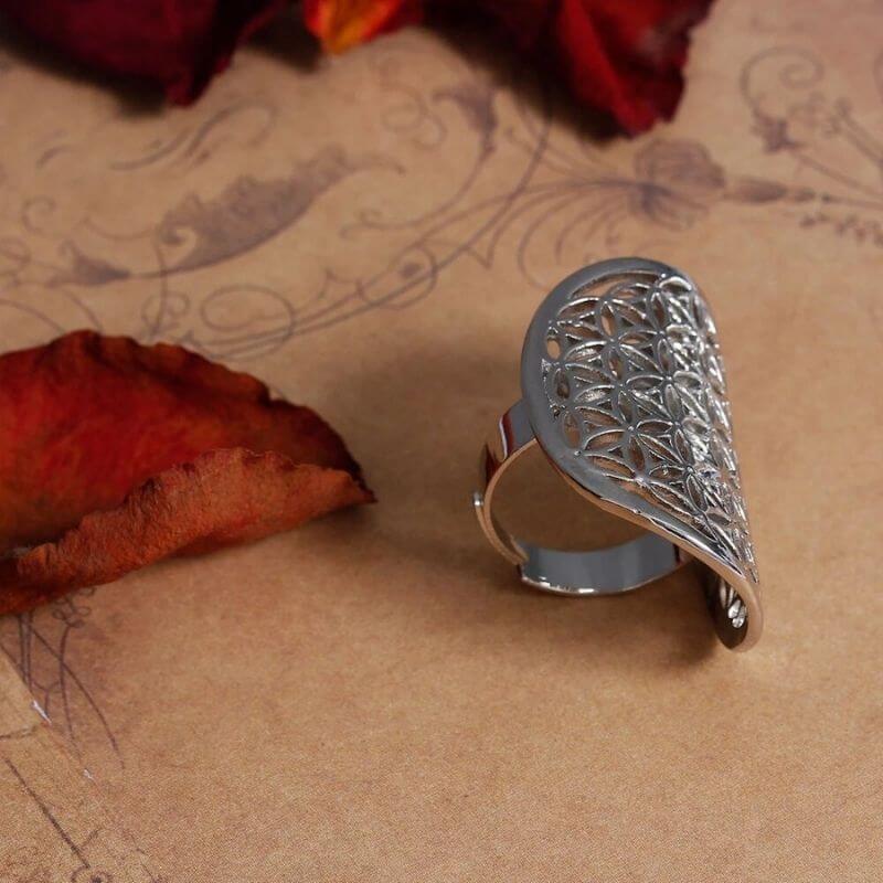 Bague énergétique fleur de vie