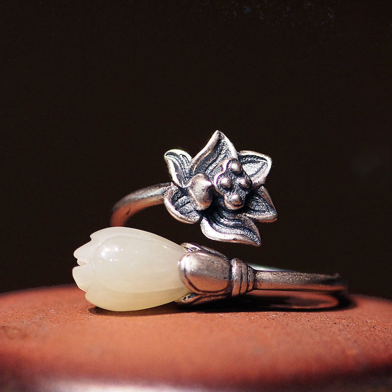 Bague en argent 925 fleur de Lotus et fleur de Magnolia en Jade blanc