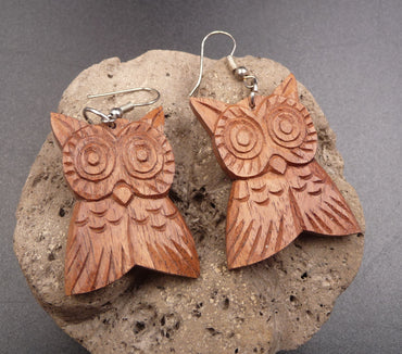 Boucles d'oreilles ethniques chouette hibou en bois de suar