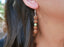 Boucles d'oreilles en graines de Rudraksha du Népal et Pierre Naturelle