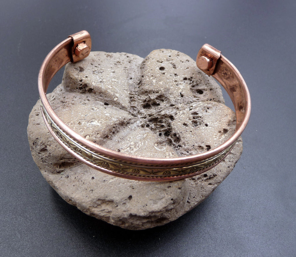 Bracelet magnétique losanges en cuivre avec aimants