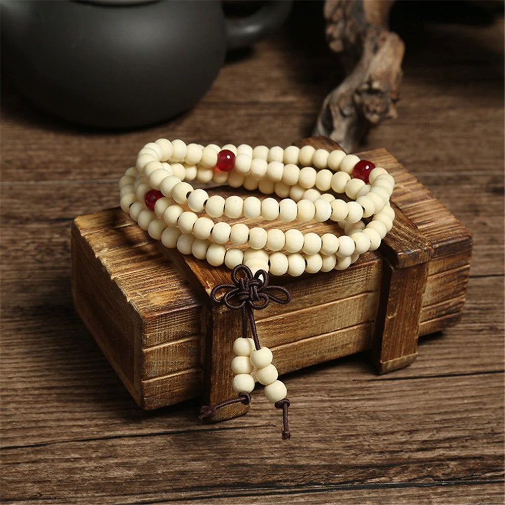 Bracelet ou Collier Tibétain Mala en perles de bois de santal beige - 6 mm