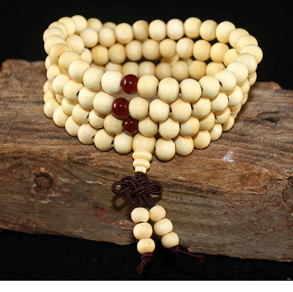 Bracelet ou Collier Tibétain Mala en perles de bois de santal beige - 6 mm